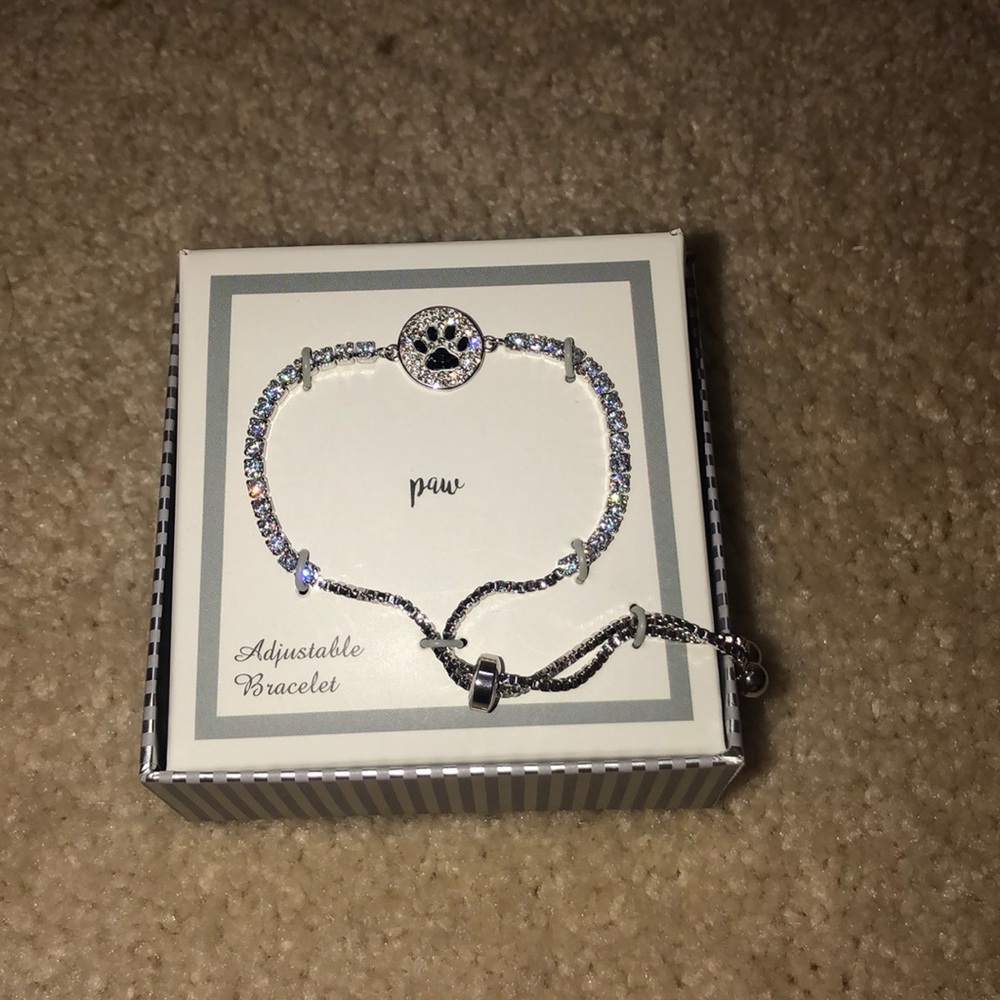 Brand new paw adjustable bracelet!